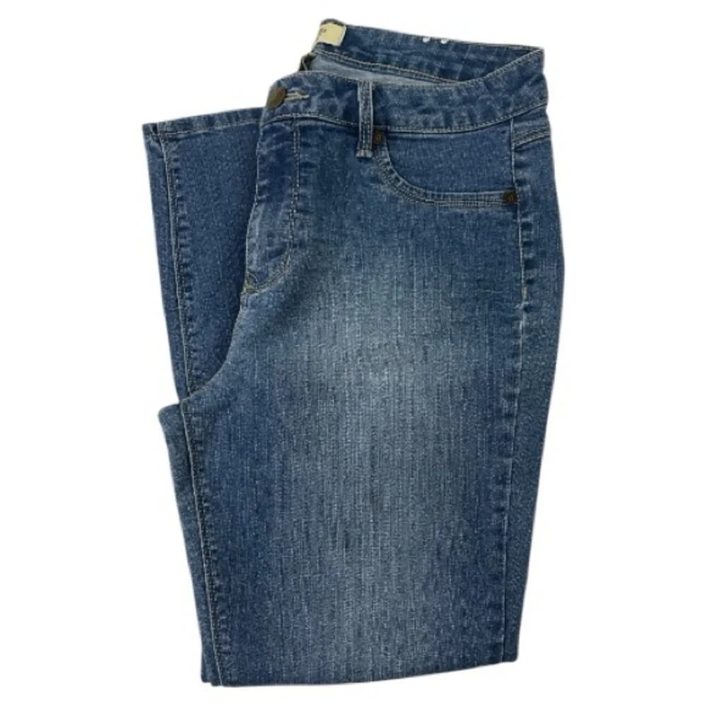 D. Jeans New York | Women’s Petite Stretchy Blue Jeans | Size 12 P | EUC - Picture 7 of 7